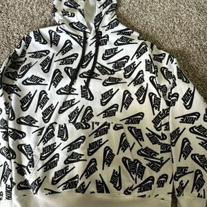 Nike hoodie men’s